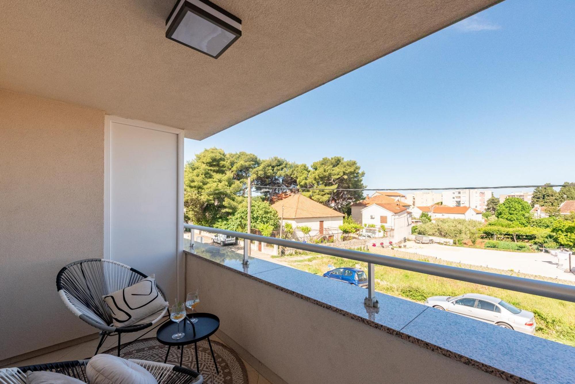 Apartments L&D Biograd Na Moru Esterno foto