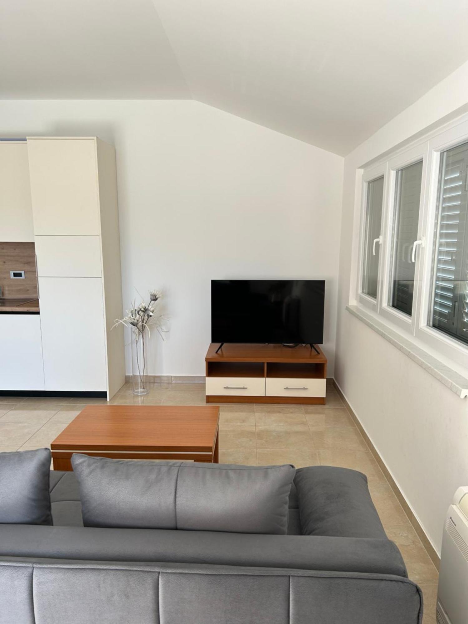 Apartments L&D Biograd Na Moru Esterno foto